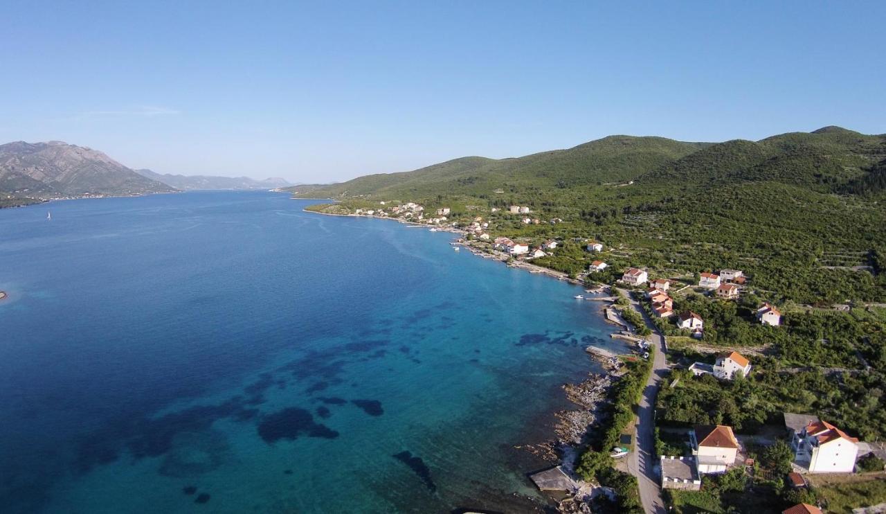 Seaside Apartments With A Swimming Pool Kneza, Korcula - 9269 Račišće エクステリア 写真